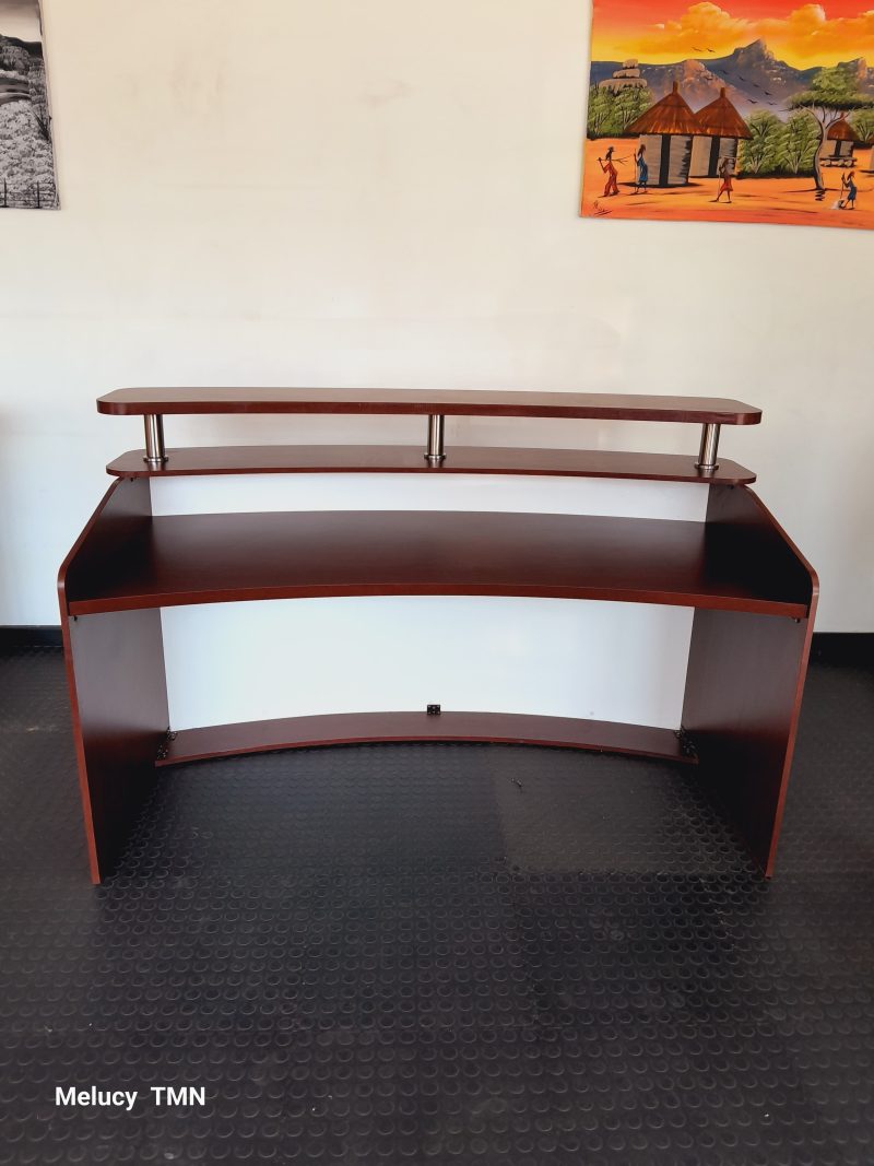 Alpha Curve Reception Counter 1800mm x 700mm - Image 4