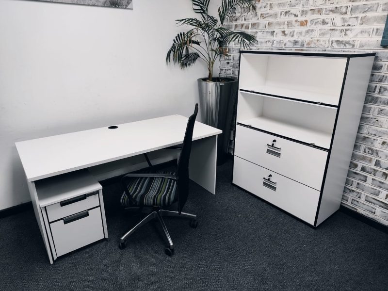 Shell White Desk With Mobile Pedestal 1600mm x 750mm - Image 4