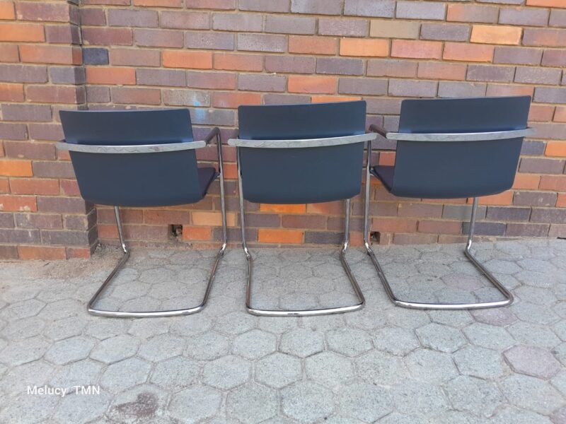 Wilkhahn Visitor Chairs - Image 2