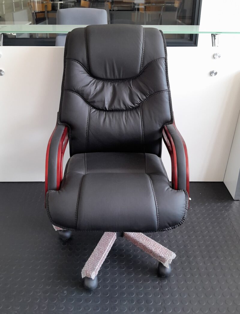 Mckin Genuine Leather - Image 2