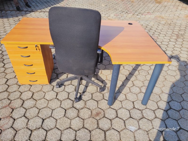 Cherry L Shape Desk 1800mm x 1200mm