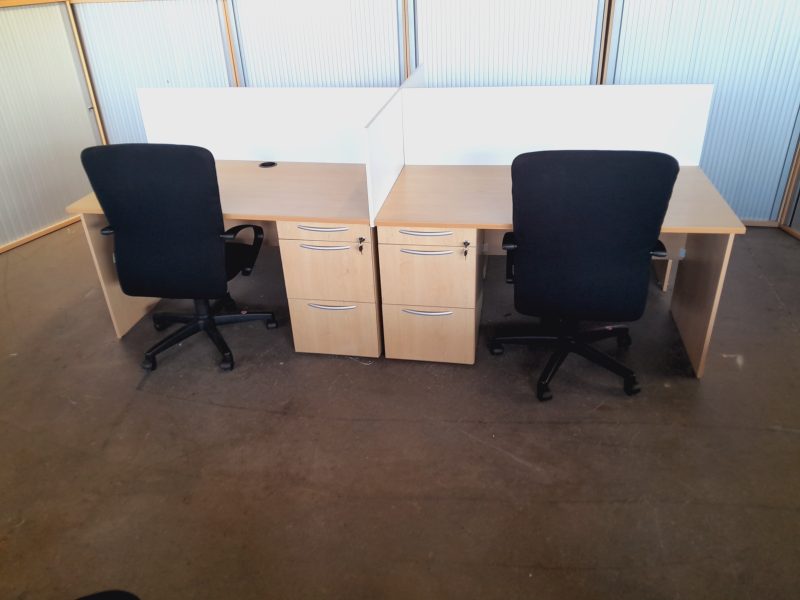 Four way cluster desk 2800mm x 1500mm - Image 6