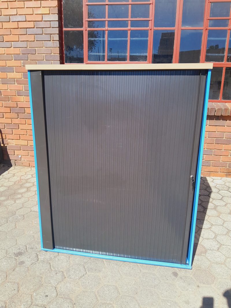 Roller Door Filing Cabinet 1500mmH x 1200mm x 480mm - Image 5