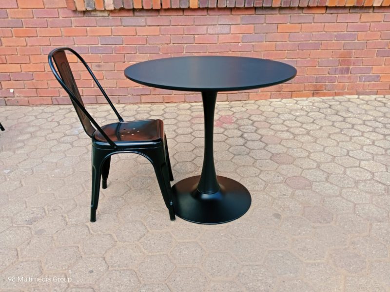 T10- Round Table 800mm 750mmH Black - Image 4