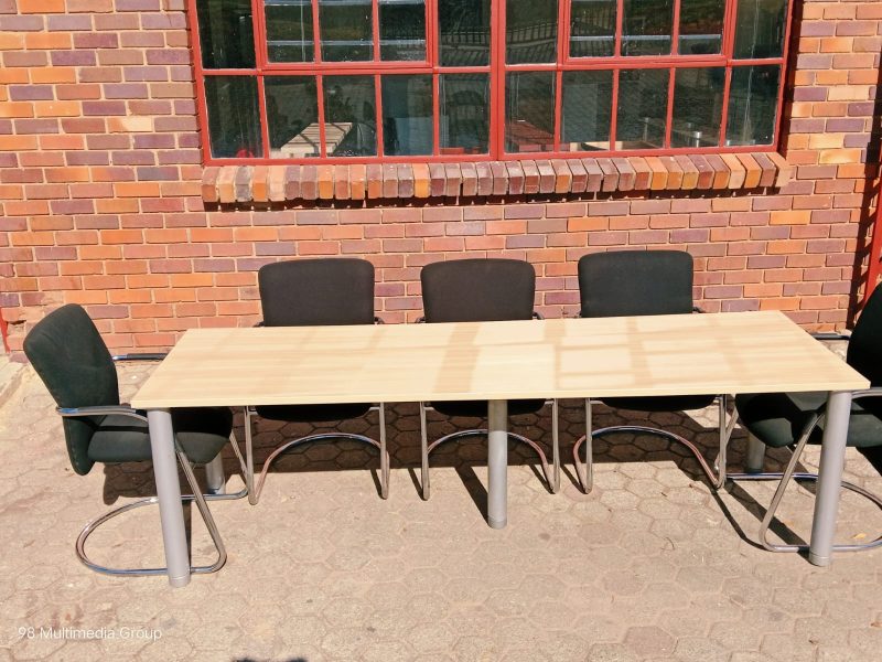 Summer Oak Table 2400mm x 770mm