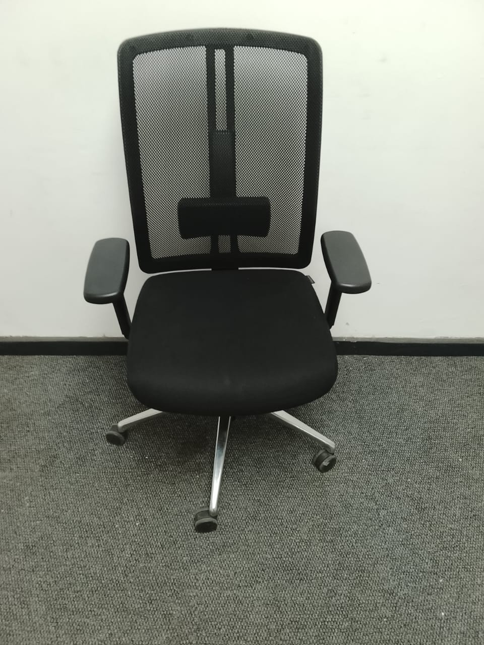 Dauphin Mesh Back Chairs - Image 4