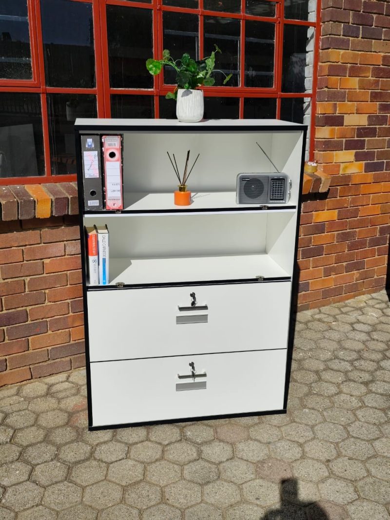 White Bookcase 1450mmH x 1000mm x 450mmD