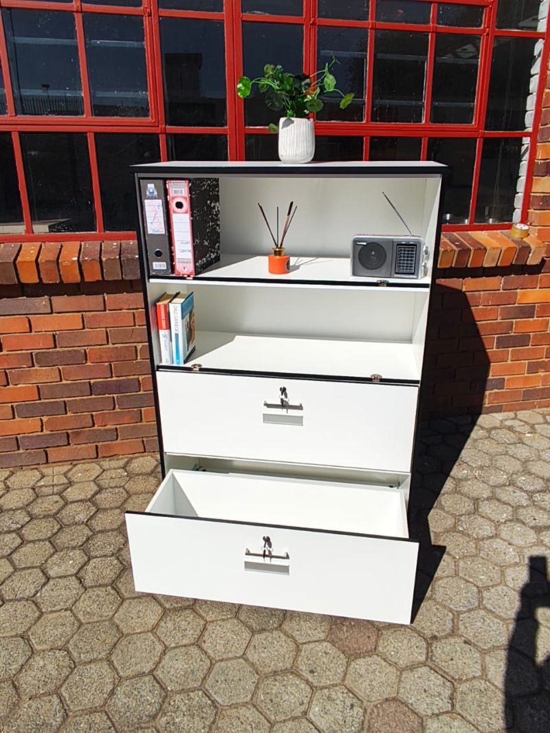 White Bookcase 1450mmH x 1000mm x 450mmD - Image 3