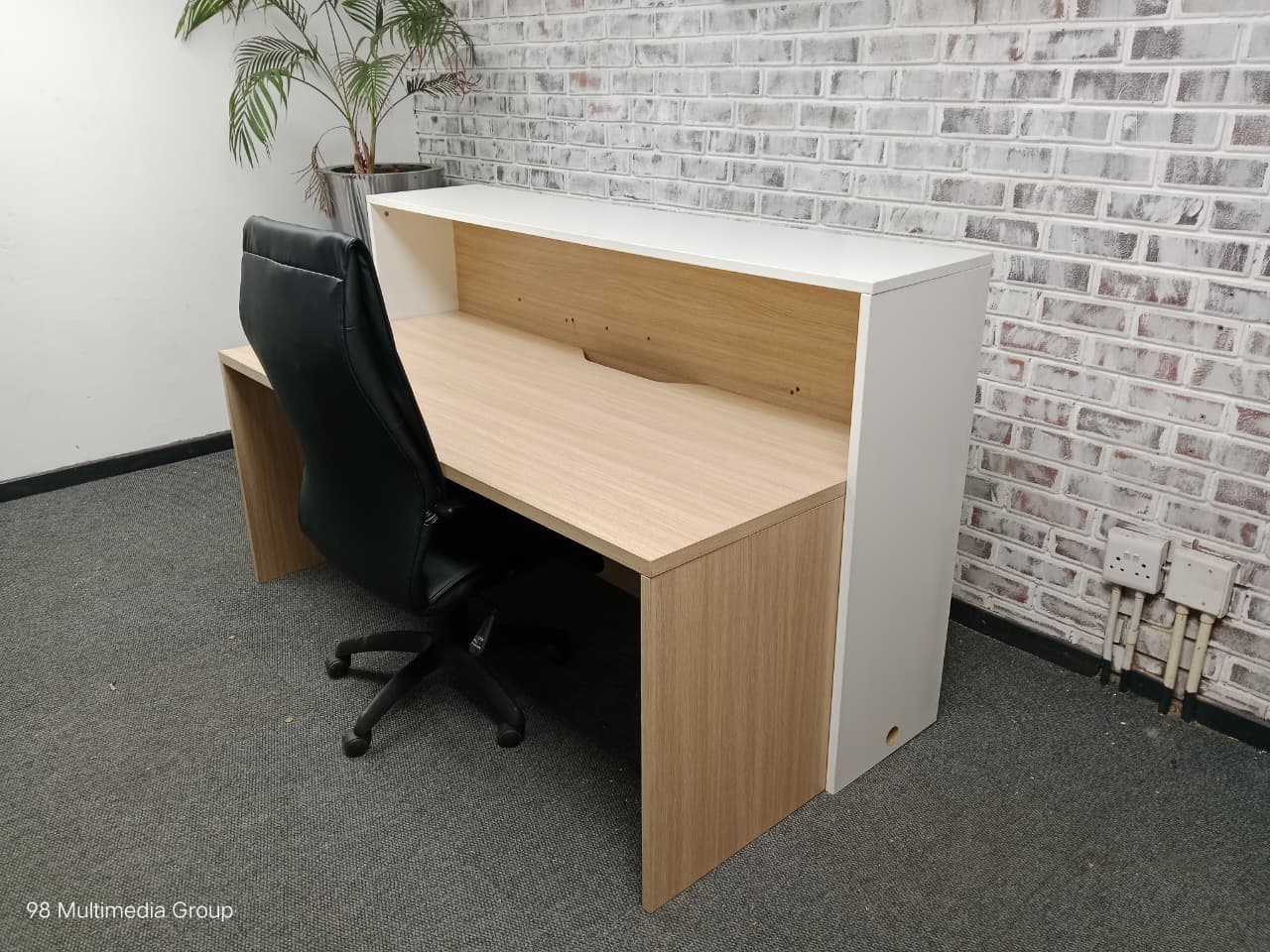 Soweto Reception Unit 1800mm x 900mmD x 1100mmH - Image 3