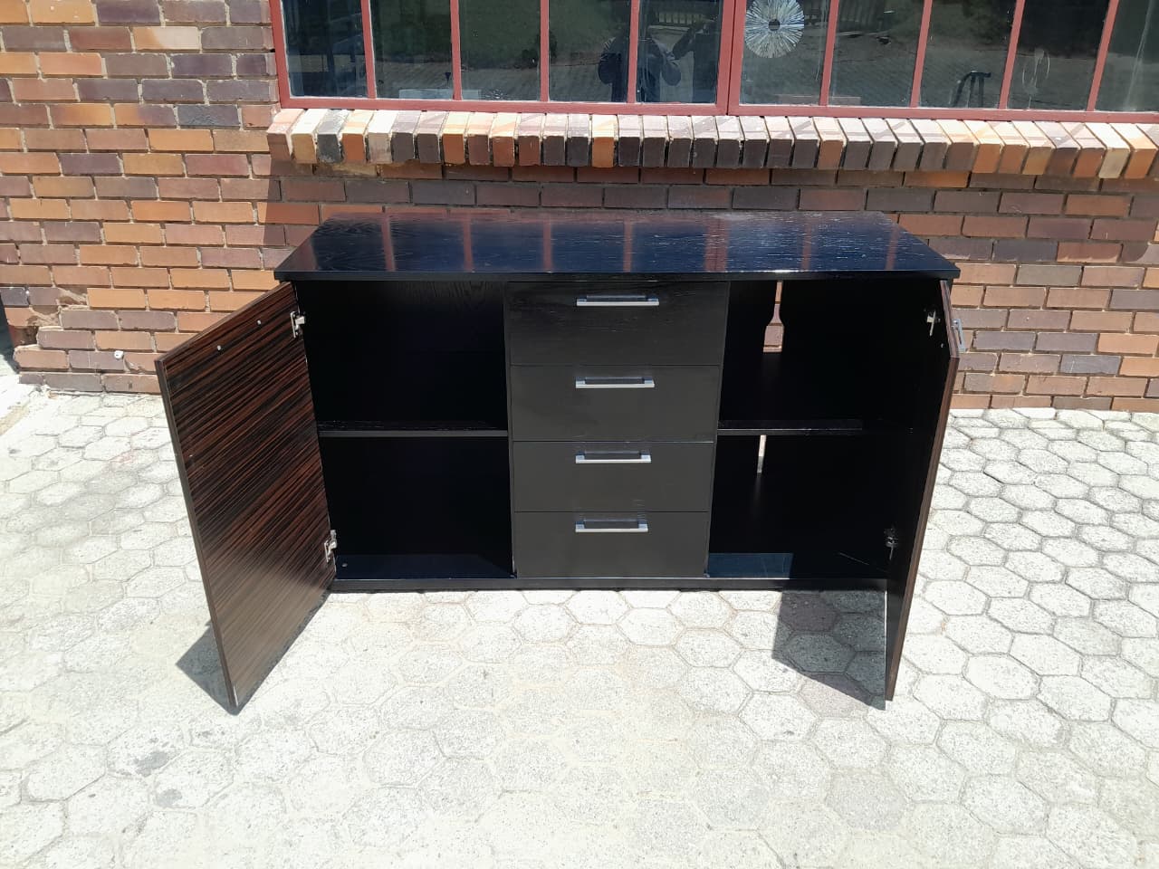 Madiba Server Unit 1600mm x 920mm x 600mmD - Image 3