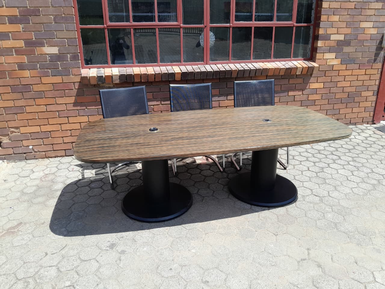 Madiba Boardroom Table 2000mm x 1200mm - Image 4