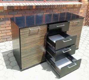 Madiba Server Unit 1600mm x 920mm x 600mmD