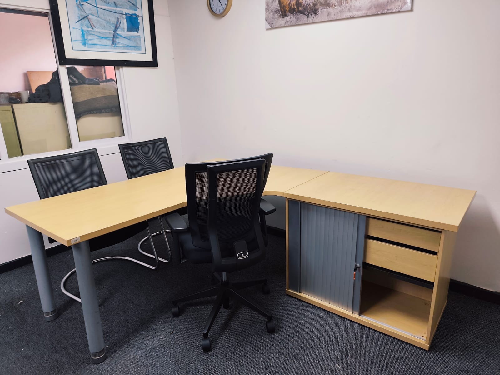 Maple l shape desk 1800mm x 2100mm - Image 2