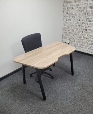 ELO Desk 1300mm x 700mm
