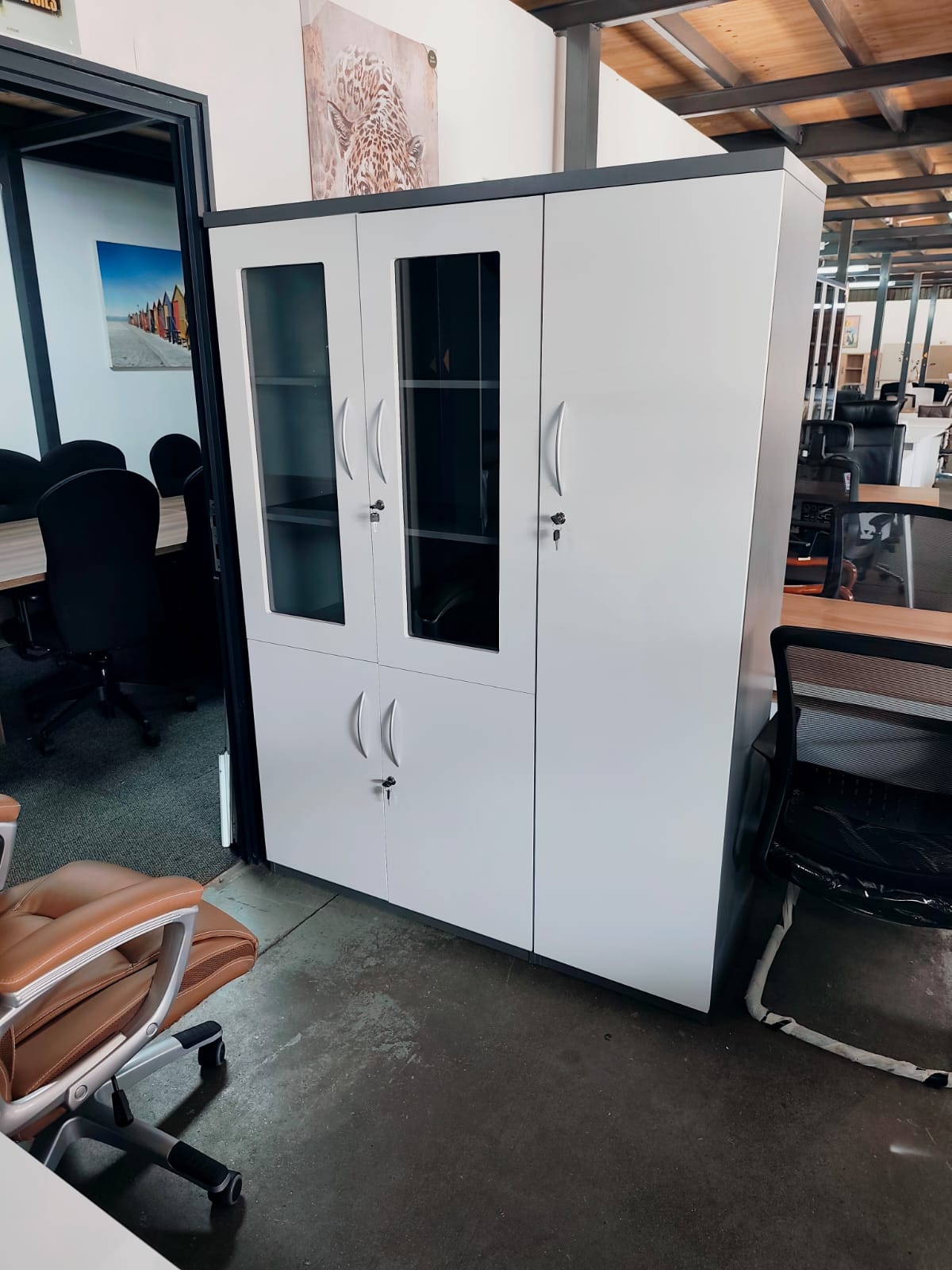 Montana Display Units 1800mmH x 1350mmW x 400mm