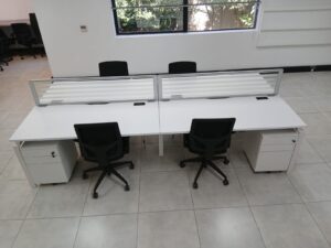 White 4 Way Cluster 3200mm x 1500mm