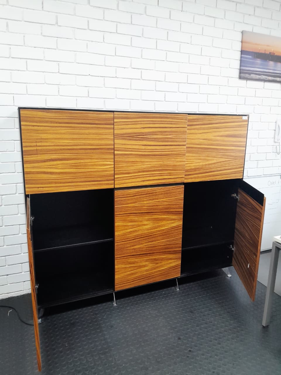 Novara Cabinet 6 Doors 1560mmH x 1850mm x 430mmD - Image 4