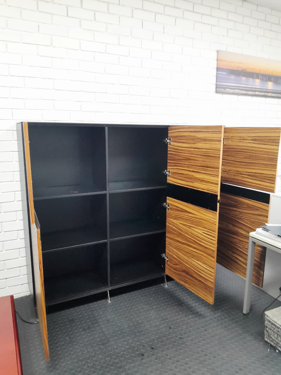 Novara Cabinet 6 Doors 1560mmH x 1850mm x 430mmD - Image 5