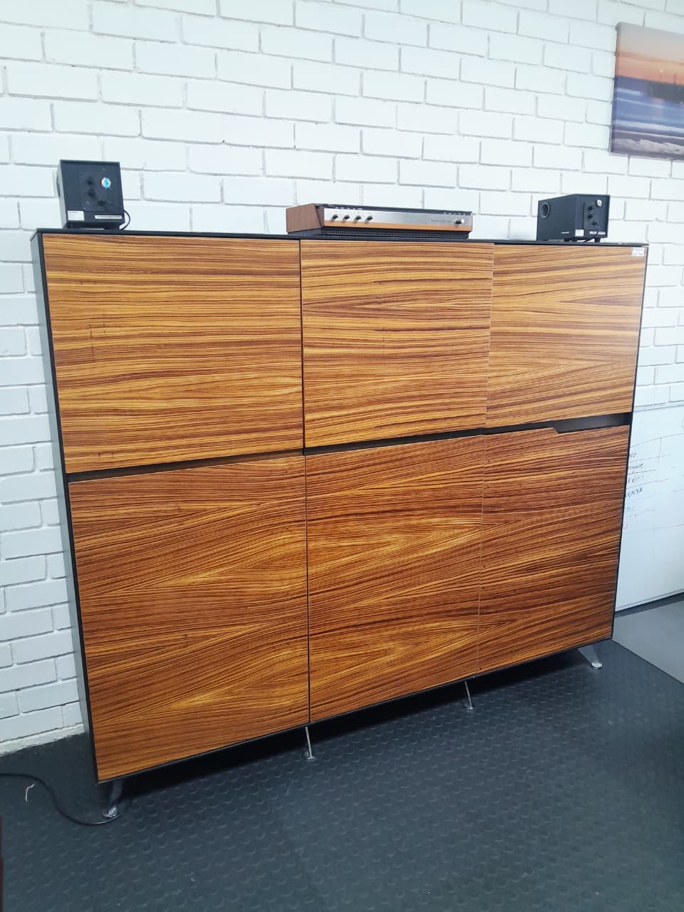 Novara Cabinet 6 Doors 1560mmH x 1850mm x 430mmD - Image 7