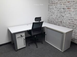White L Shape Desk 1800mm x 1600mm