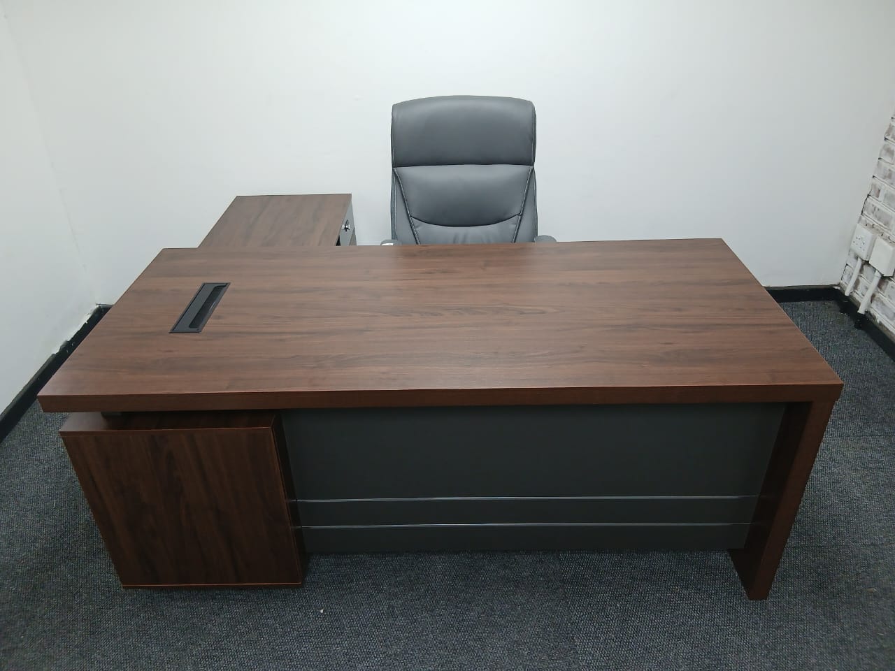 Alfa L Shape Desk 1800mm x 1600mm - Image 6