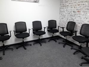 Joi medium mesh chairs