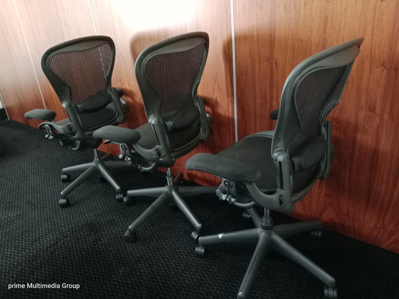 Herman Miller Chair - Image 2