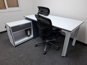 Evolution Desk With Pedestal 1600mm x 1500mm