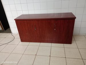 Mahogany Server Unit 1520mm x 750mmH x 480mmD